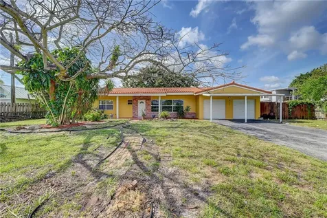912 NE 9th Court Pompano Beach FL 33060
