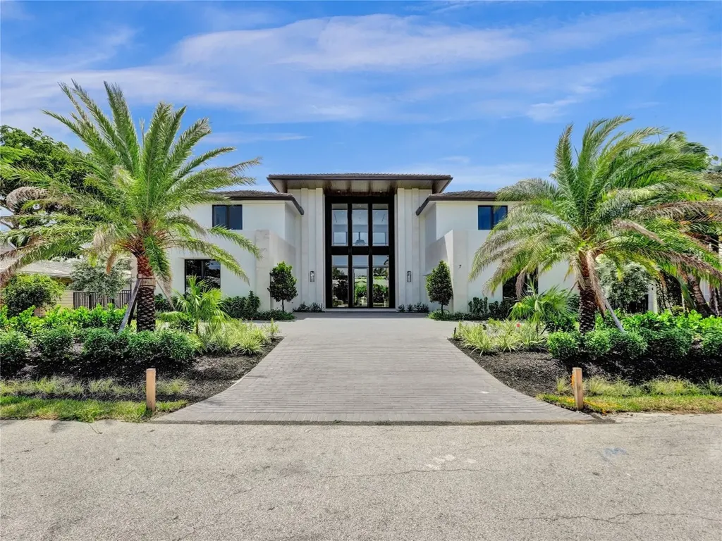 7 Seneca Road Sea Ranch Lakes FL 33308