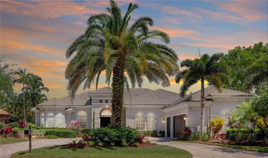 7289 NW 127th Way Parkland FL 33076