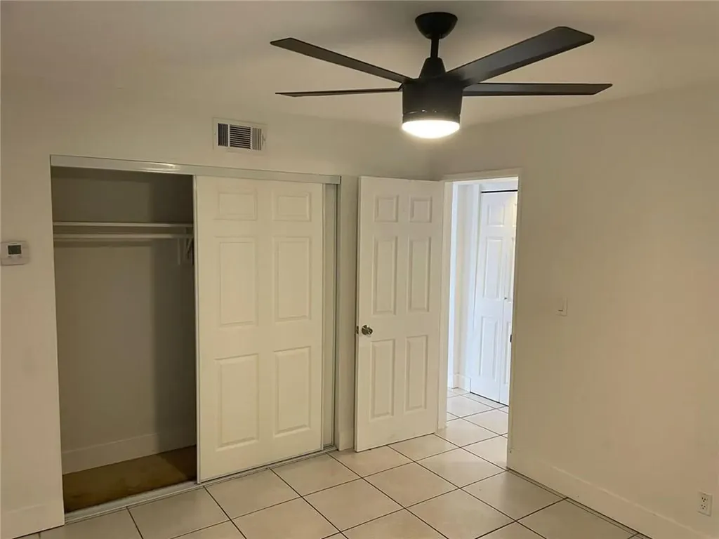 1425 NE 56th Street Fort Lauderdale FL 33334