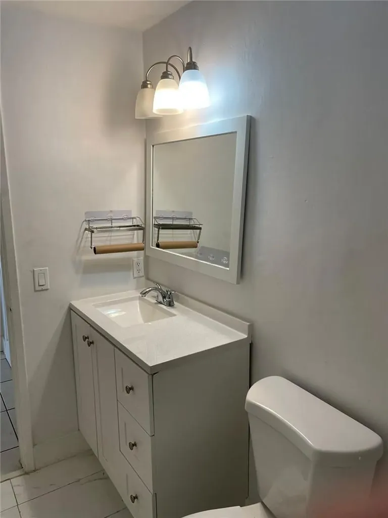 1425 NE 56th Street Fort Lauderdale FL 33334