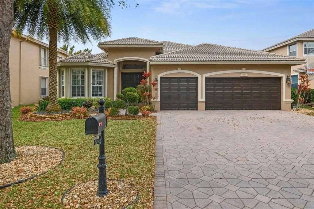 5857 NW 54th Circle Coral Springs FL 33067