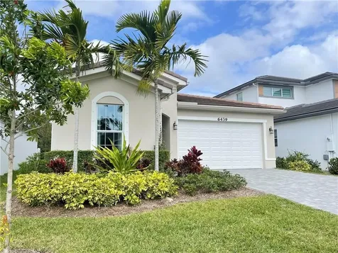 6439 Trails Of Foxford Court West Palm Beach FL 33415