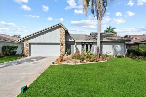 4010 NW 72nd Avenue Coral Springs FL 33065