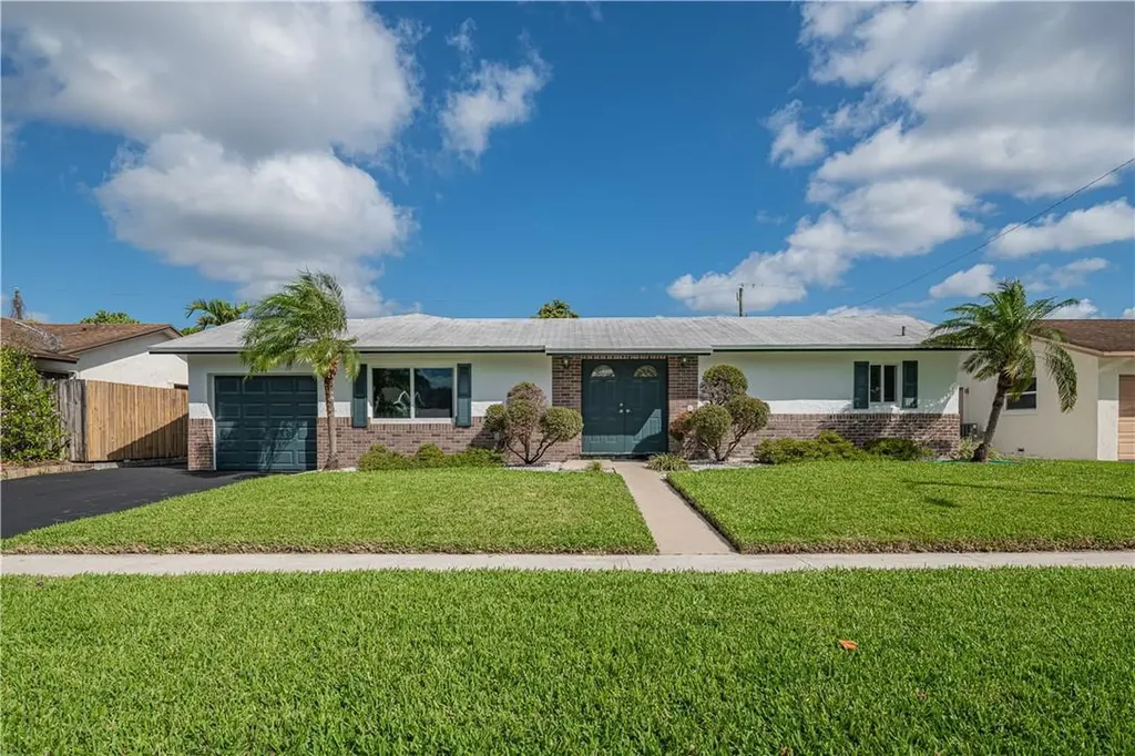 8541 NW 45th Court Lauderhill FL 33351