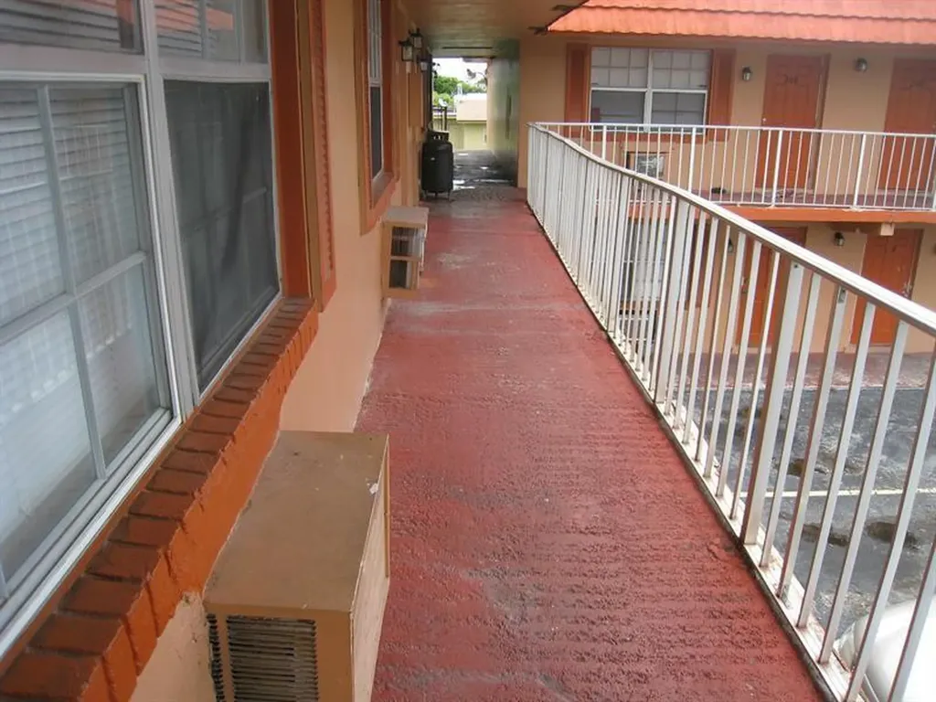 771 SW 8th Street Pompano Beach FL 33060