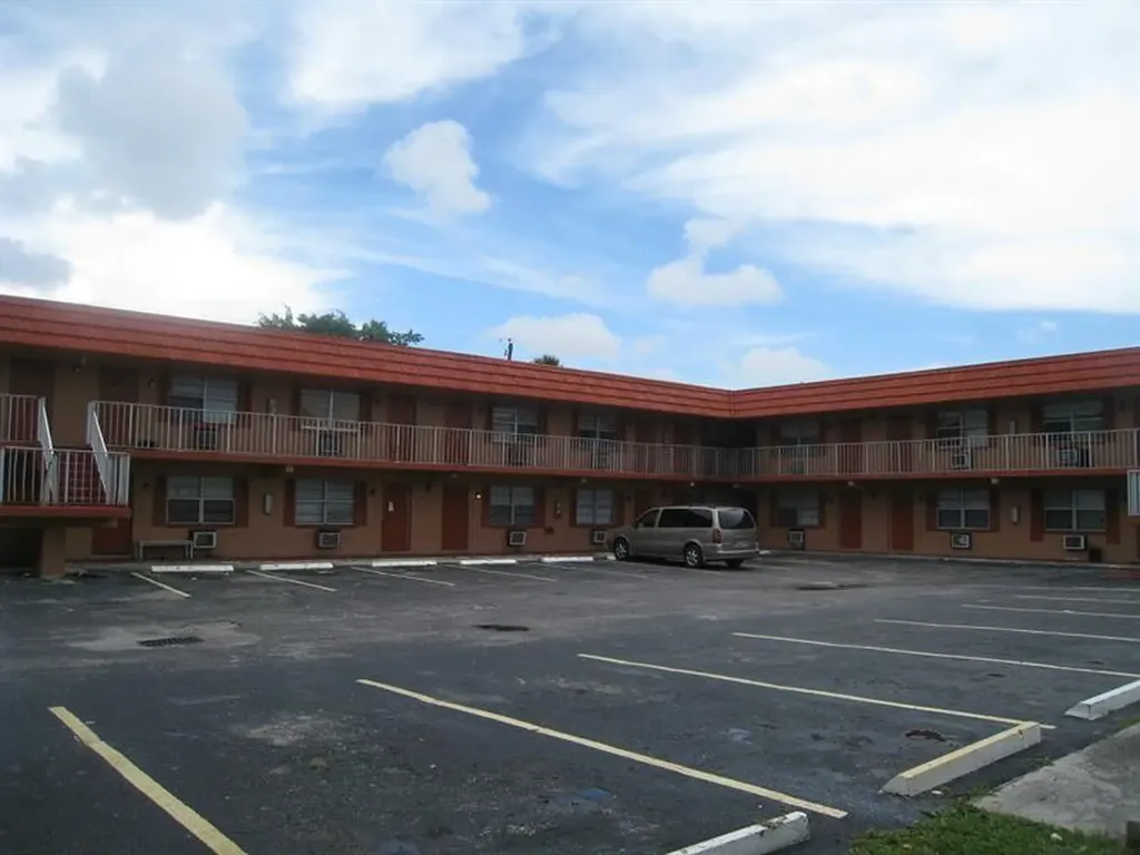 771 SW 8th Street Pompano Beach FL 33060
