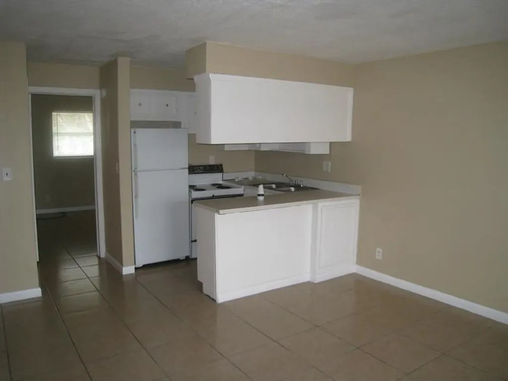 771 SW 8th Street Pompano Beach FL 33060