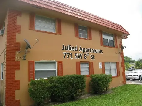 771 SW 8th Street Pompano Beach FL 33060