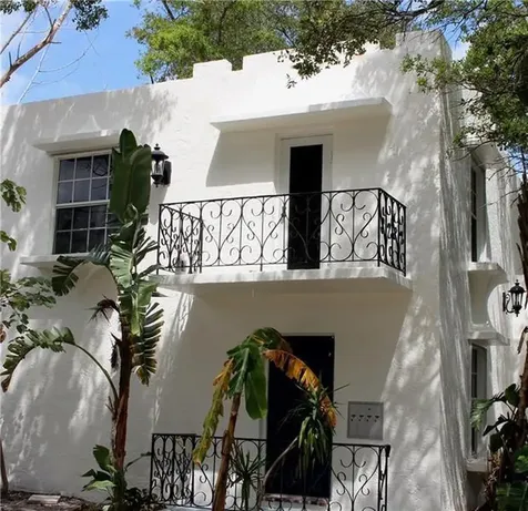 621 NE 28th Street Wilton Manors FL 33334