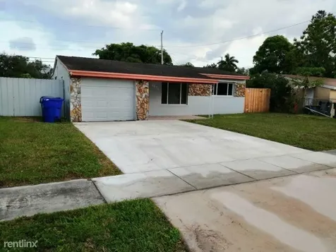 6831 Hope Street Hollywood FL 33024