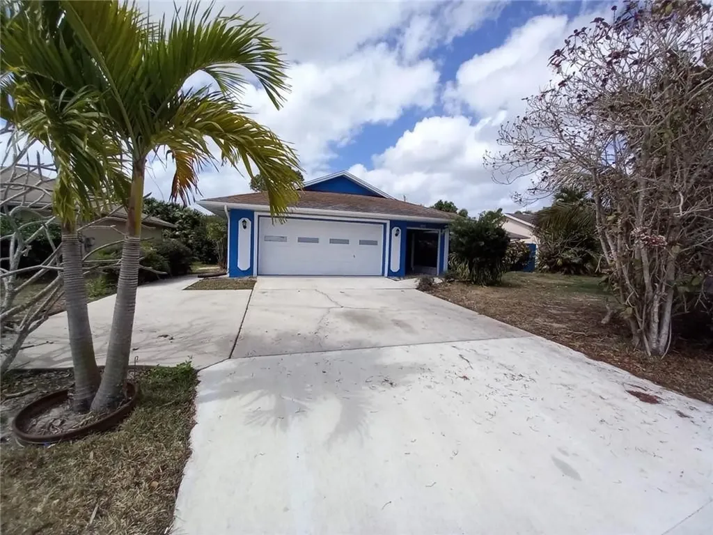 2134 SE Floresta Drive Port St Lucie FL 34984