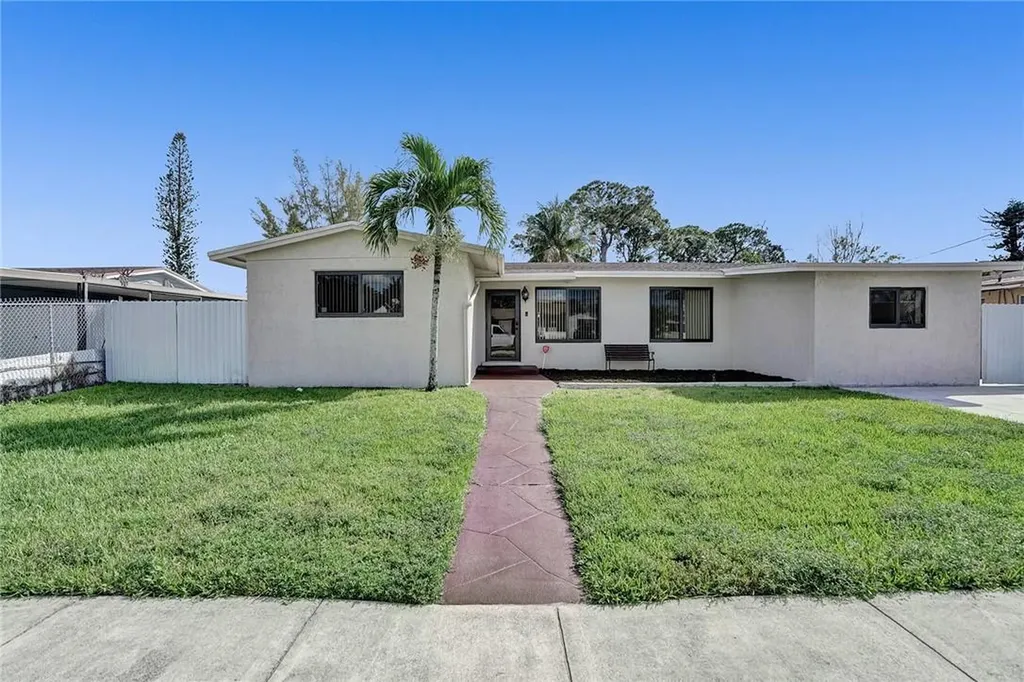 1720 NW 170th Terrace Miami Gardens FL 33056