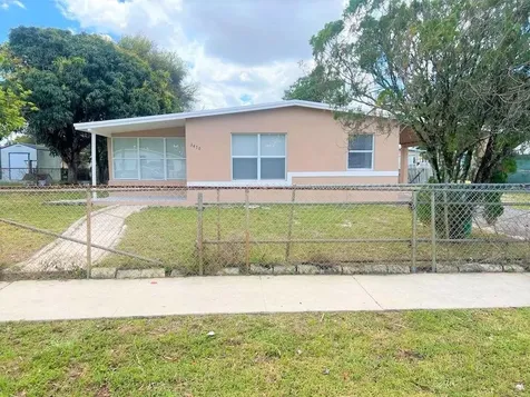 3470 NW 5th Court Lauderhill FL 33311