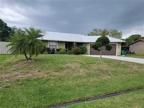 552 SW Banks Terrace Port St Lucie FL 34953