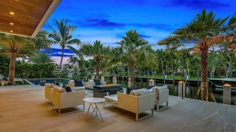 811 Solar Isle Drive Fort Lauderdale FL 33301