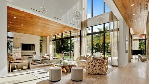 811 Solar Isle Drive Fort Lauderdale FL 33301