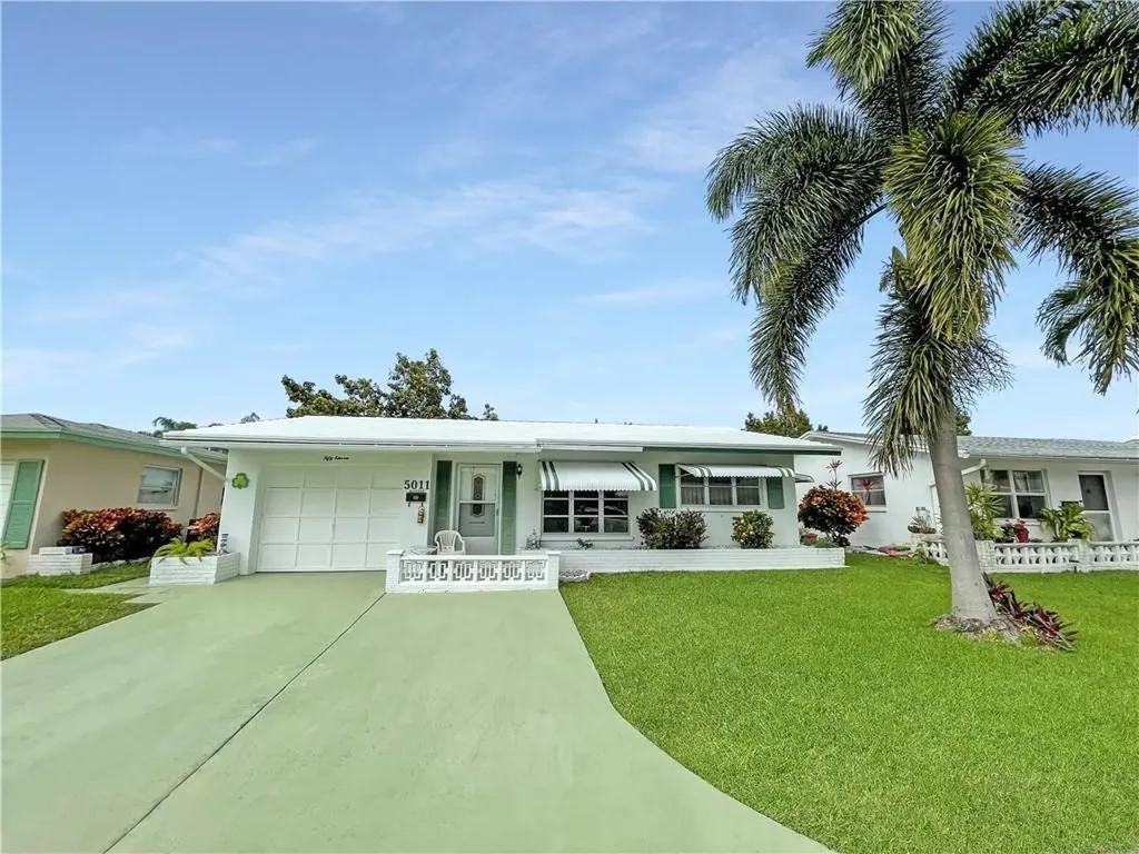 5011 NW 50th Court Tamarac FL 33319