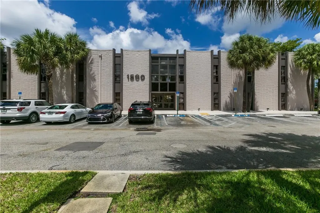 1500 N University Drive Coral Springs FL 33071