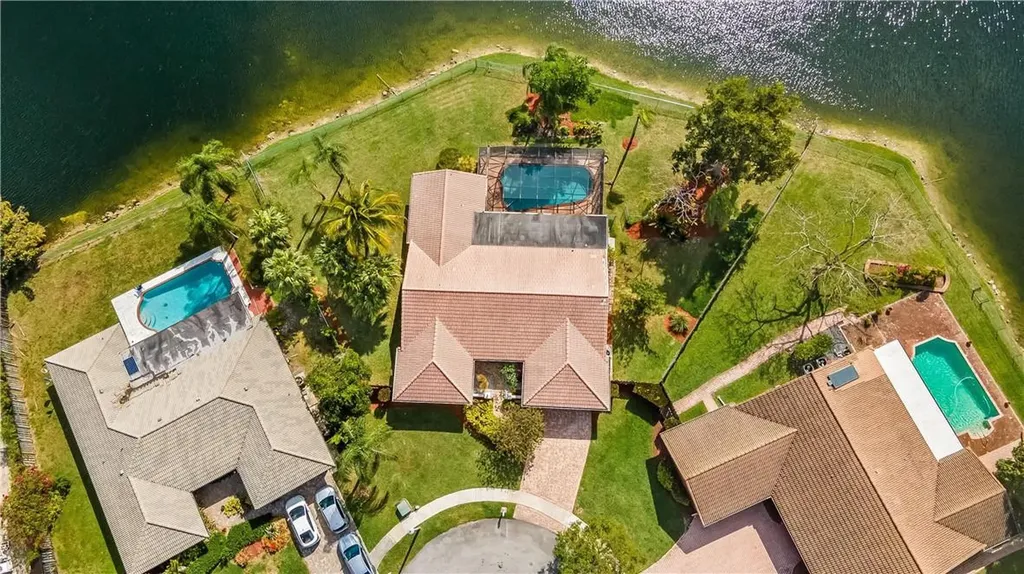 1520 NW 96th Avenue Plantation FL 33322