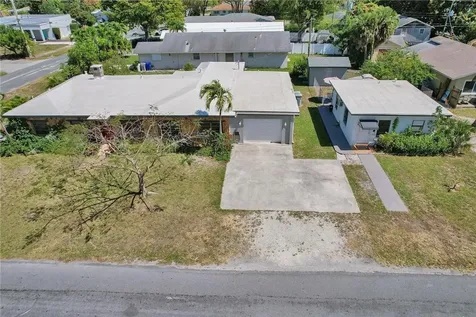 138-140 NE 13th Avenue Pompano Beach FL 33060