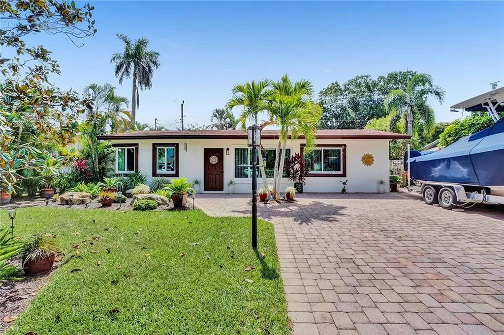 1426 NE 30th Street Pompano Beach FL 33064