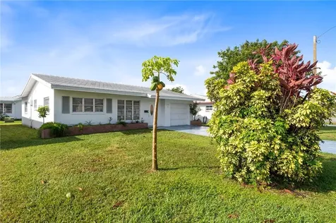 6812 NW 76th Street Tamarac FL 33321