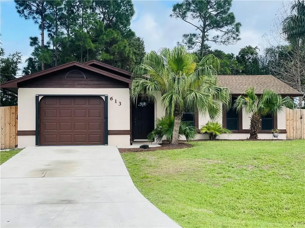 613 NW Grenada Street Port St Lucie FL 34983