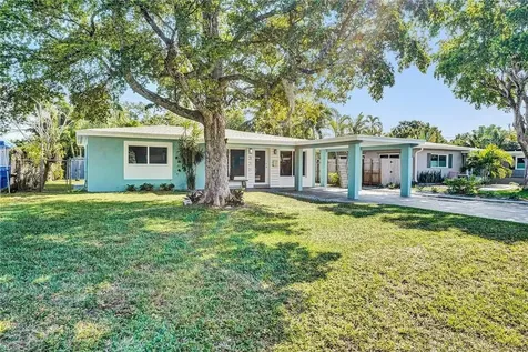 330 NW 39th Street Oakland Park FL 33309