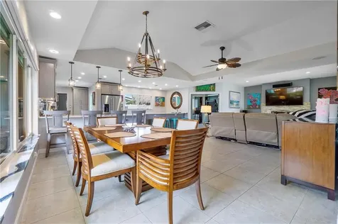 2217 NE 30th Court Lighthouse Point FL 33064