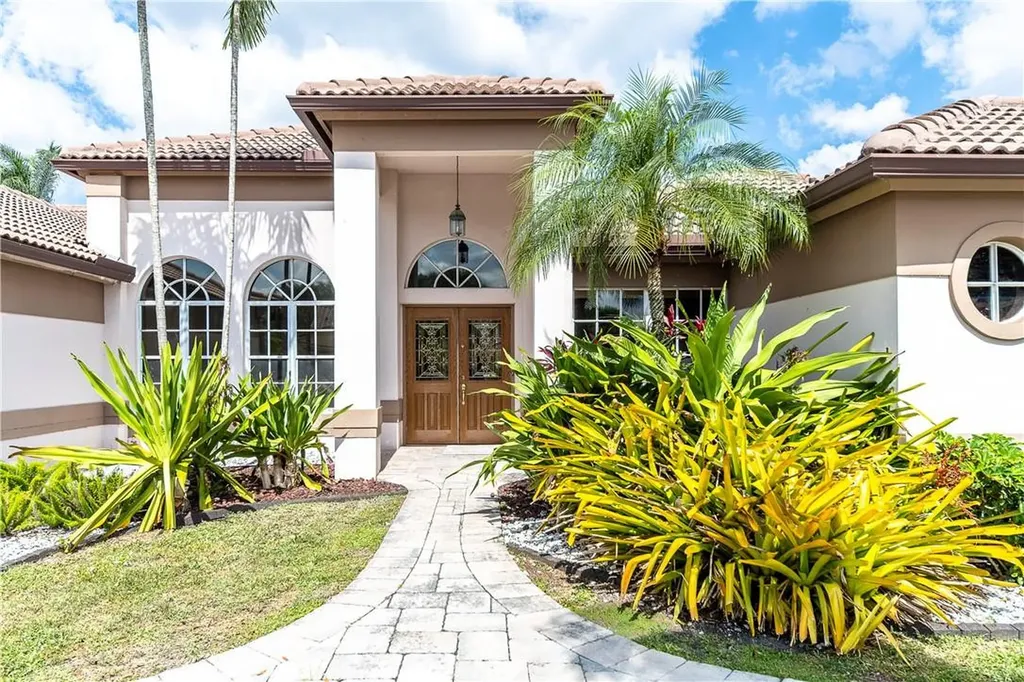3050 Old Orchard Road Davie FL 33328