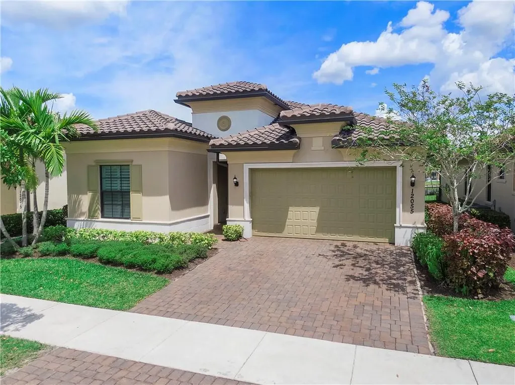 12055 S Baypoint Circle Parkland FL 33076
