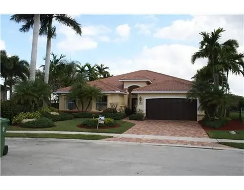 2335 NW 186th Avenue Pembroke Pines FL 33029