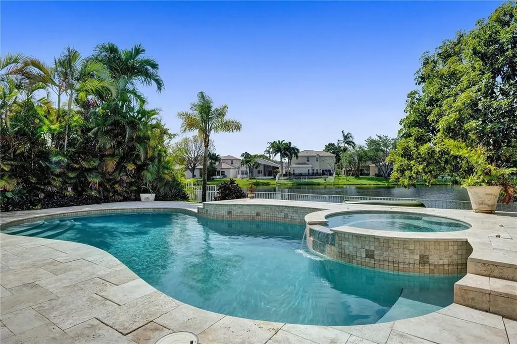 4032 NW 63rd Street Coconut Creek FL 33073