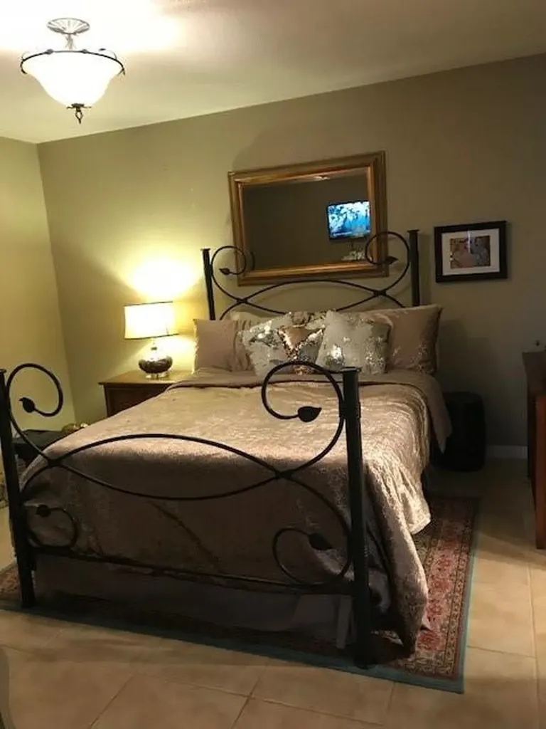2400 NE 16th Street Pompano Beach FL 33062