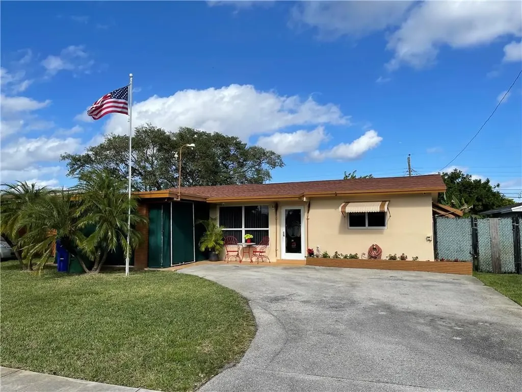 1948 Gardenia Road Plantation FL 33317