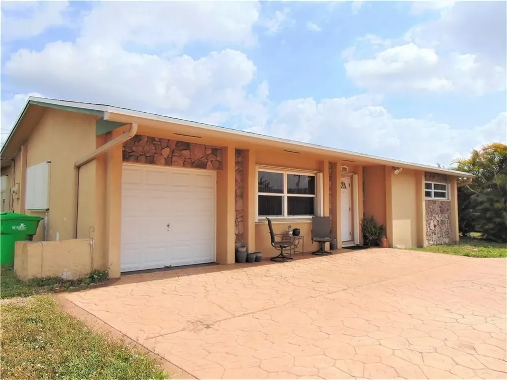 11391 NW 35th Street Sunrise FL 33323