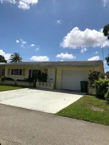7206 NW 57th Court Tamarac FL 33321