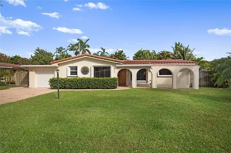 2121 NE 34th Court Lighthouse Point FL 33064