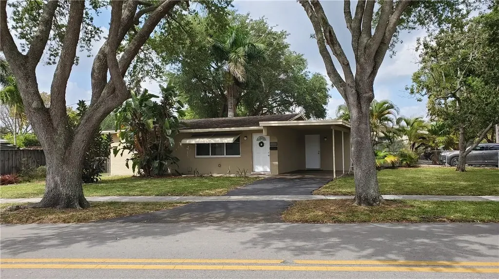 9400 SW 51st Street Cooper City FL 33328