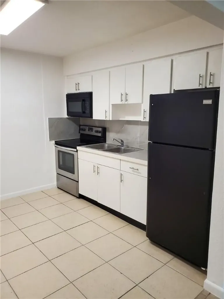 1713 SW 11th Court Fort Lauderdale FL 33312
