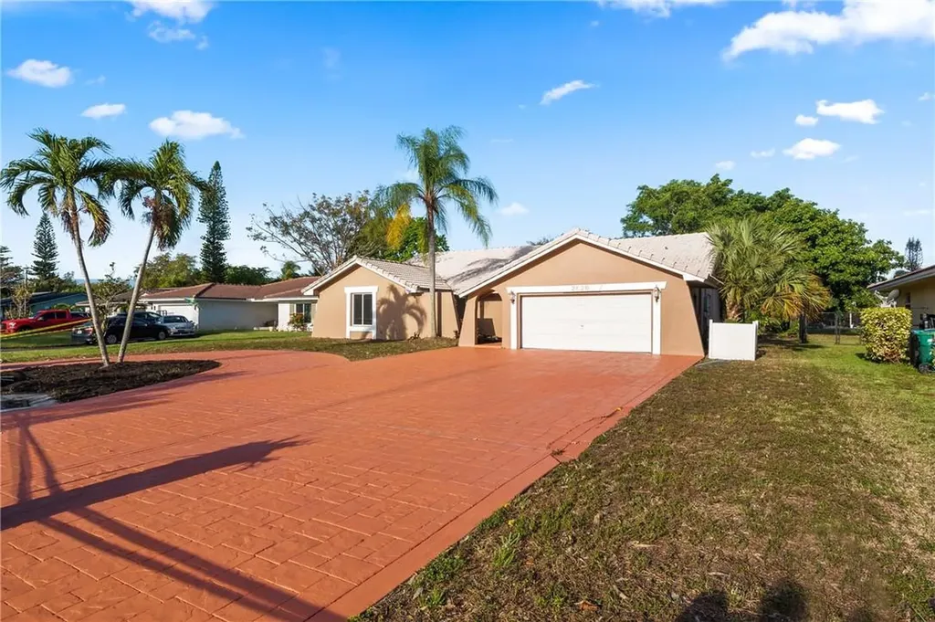 2628 NW 86th Avenue Coral Springs FL 33065