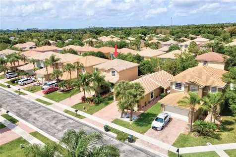 5453 Queenship Court Greenacres FL 33463