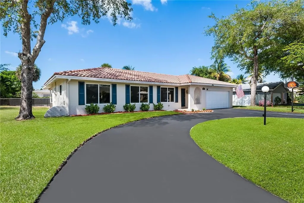 6101 SW 9th Street Plantation FL 33317