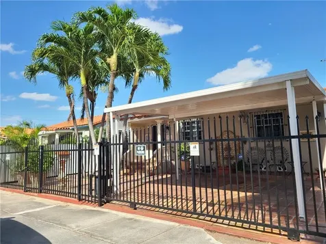 1911 NW 37th Avenue Miami FL 33125