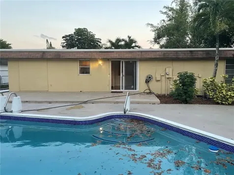 7901 NW 73rd Terrace Tamarac FL 33321