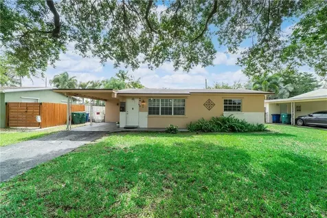 5060 SW 94th Way Cooper City FL 33328