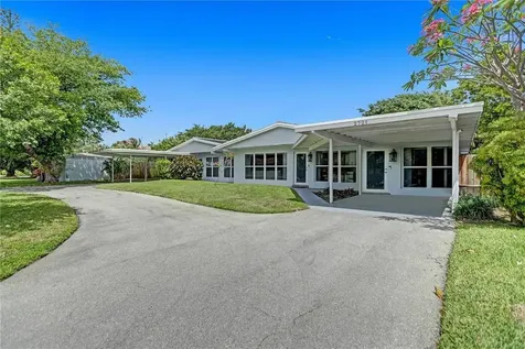 2719-2721 NE 28th Street Lighthouse Point FL 33064