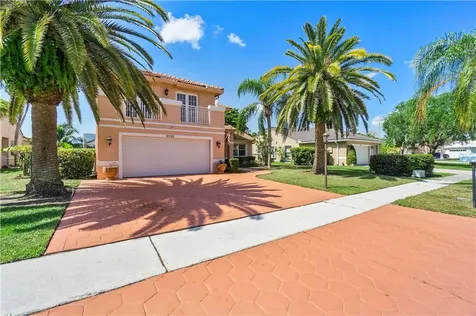 18760 NW 5th Street Pembroke Pines FL 33029
