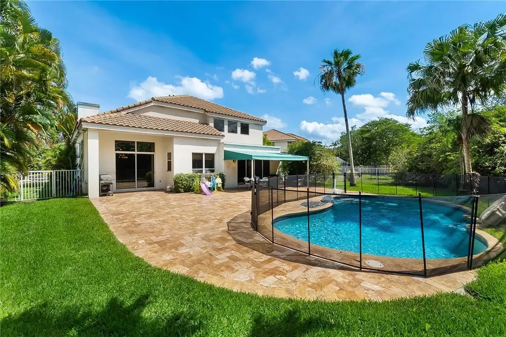 4192 Trenton Avenue Hollywood FL 33026